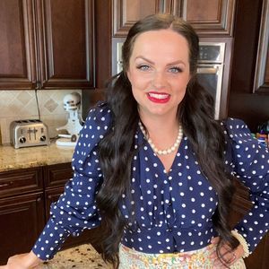 Meet your Posher, Cari